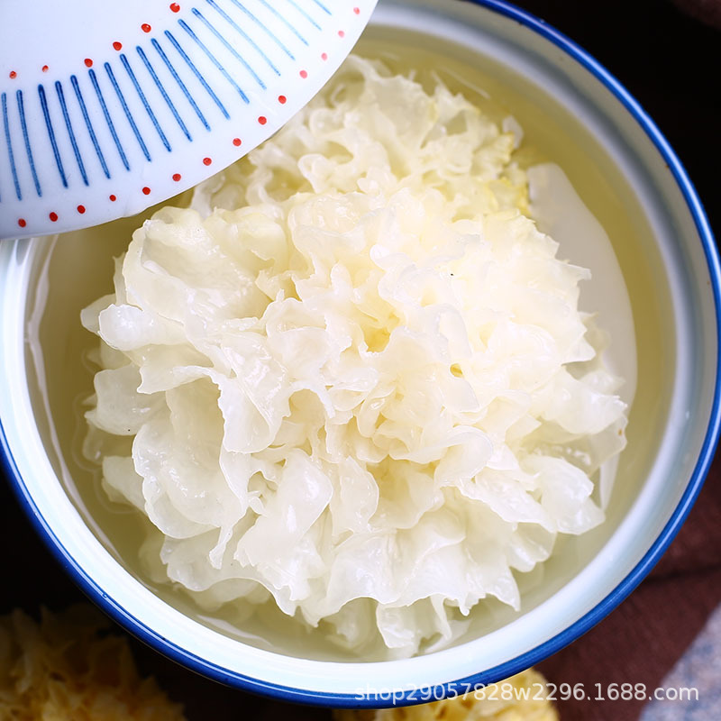 Dried Small Snow Fungus Silver Ear Mushroom 500g Yunnan White Wood Ear for Soup and Dessert - Image 3