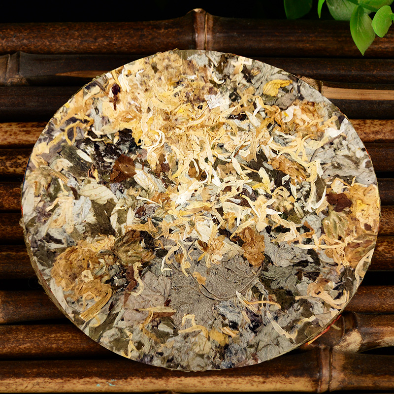 Mugwort Foot Soak Cake 9cm Round Ai Ye Herbal Foot Bath Disc with Ginger Powder for Traditional Foot Care - Image 4