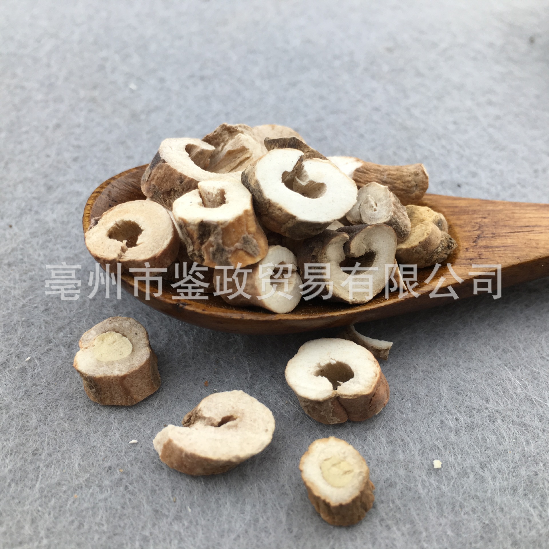 Dried Moutan Bark Dan Pi Mu Dan Pi Paeonia suffruticosa Root Bark TCM Herbal Ingredient Bulk Wholesale - Image 2