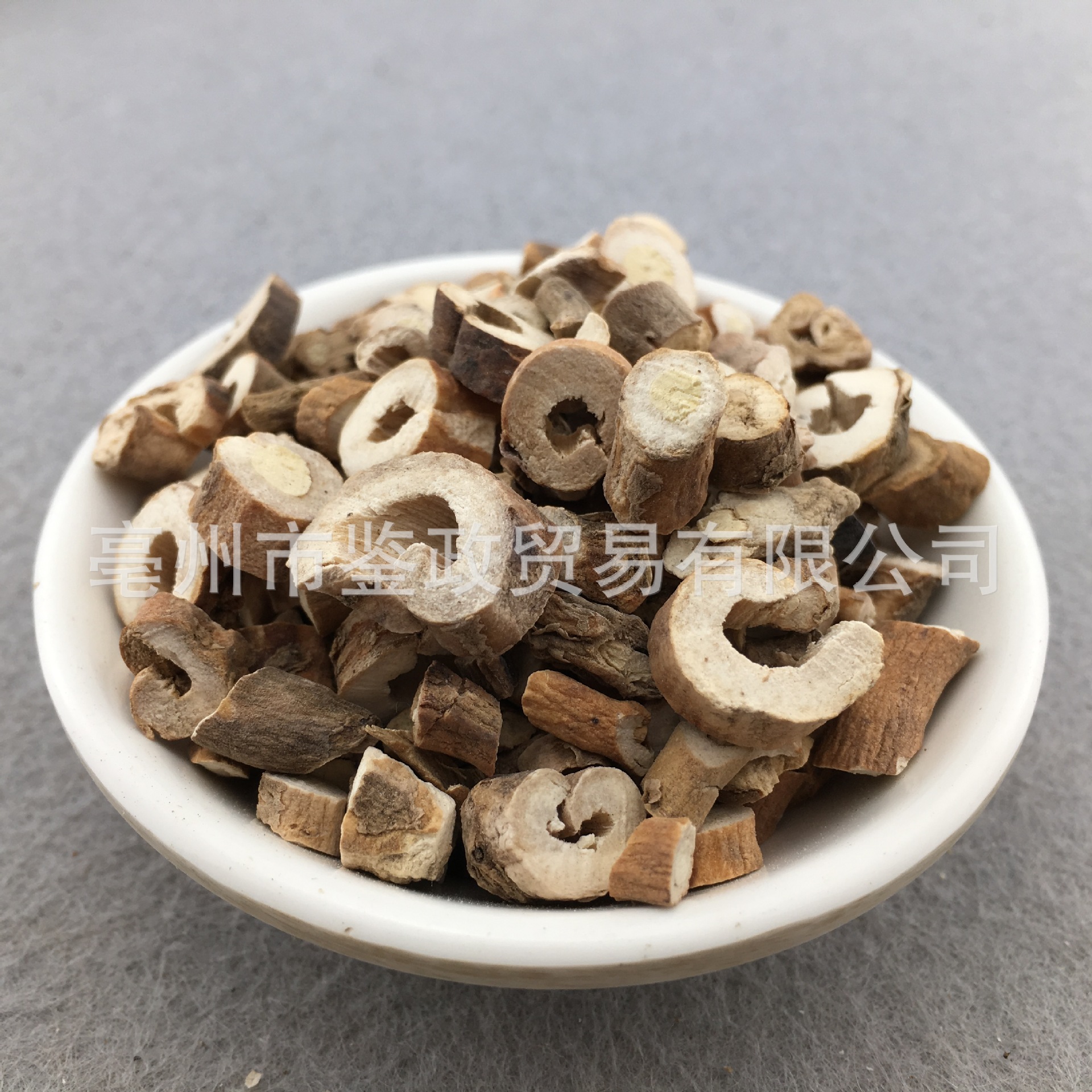 Dried Moutan Bark Dan Pi Mu Dan Pi Paeonia suffruticosa Root Bark TCM Herbal Ingredient Bulk Wholesale - Image 4