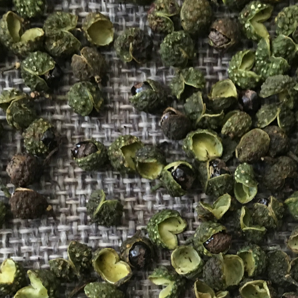 Green Sichuan Peppercorn Qing Ma Jiao 500g Dried Sichuan Pepper Bulk Culinary Spice - Image 3