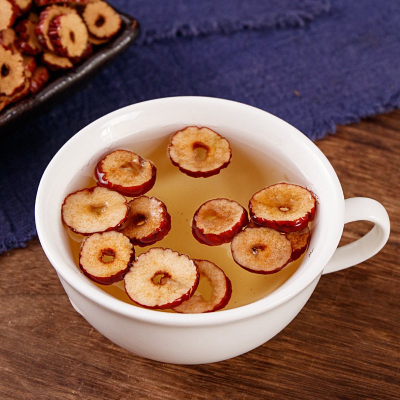 Red Jujube Slices (Ziziphus jujuba) — Xinjiang Dried Date Crisps for Tea & Snacking, 160g Jar - Image 3