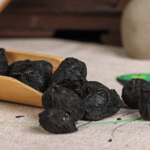 Wu Mei Dried Black Plum (Prunus mume) — Sun-Dried Food Herb for Sour Plum Drink & Tea