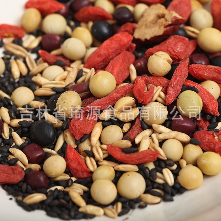 Freshly Milled Five Grain Soy Milk Base Pack Low Temperature Baked Multigrain with Goji Berry 15 Sachets - Image 2