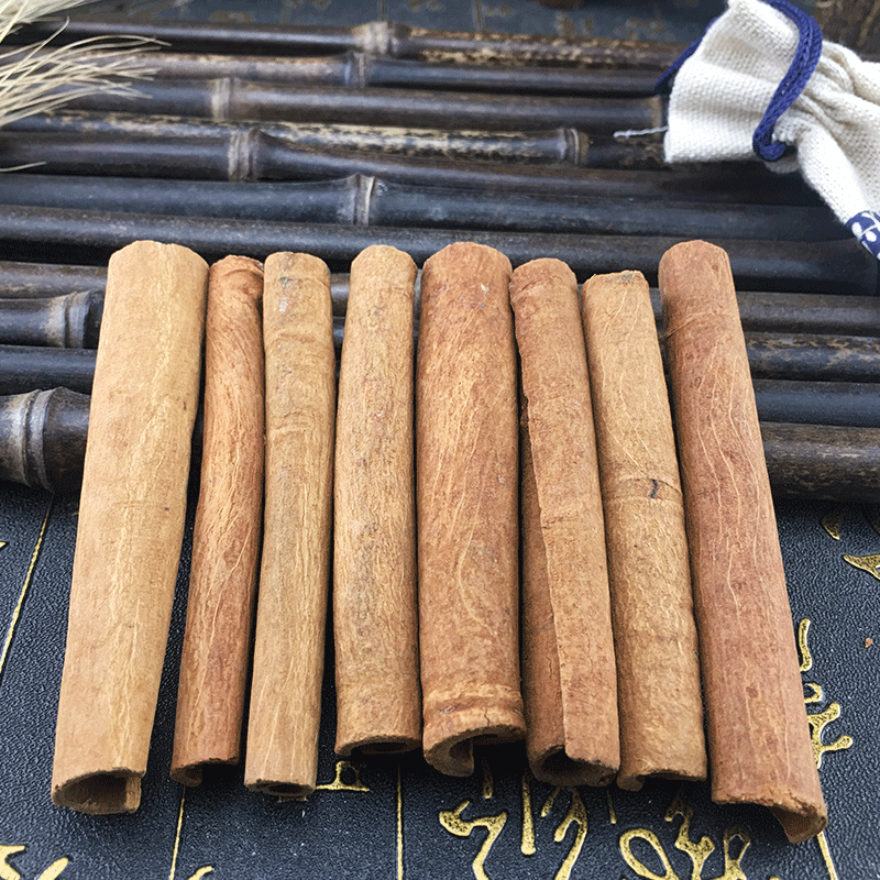 Dried Cinnamon Bark Rou Gui Bulk Quills and Pieces Aromatic Spice for Simmering Potpourri and Crafts 500g - Image 2