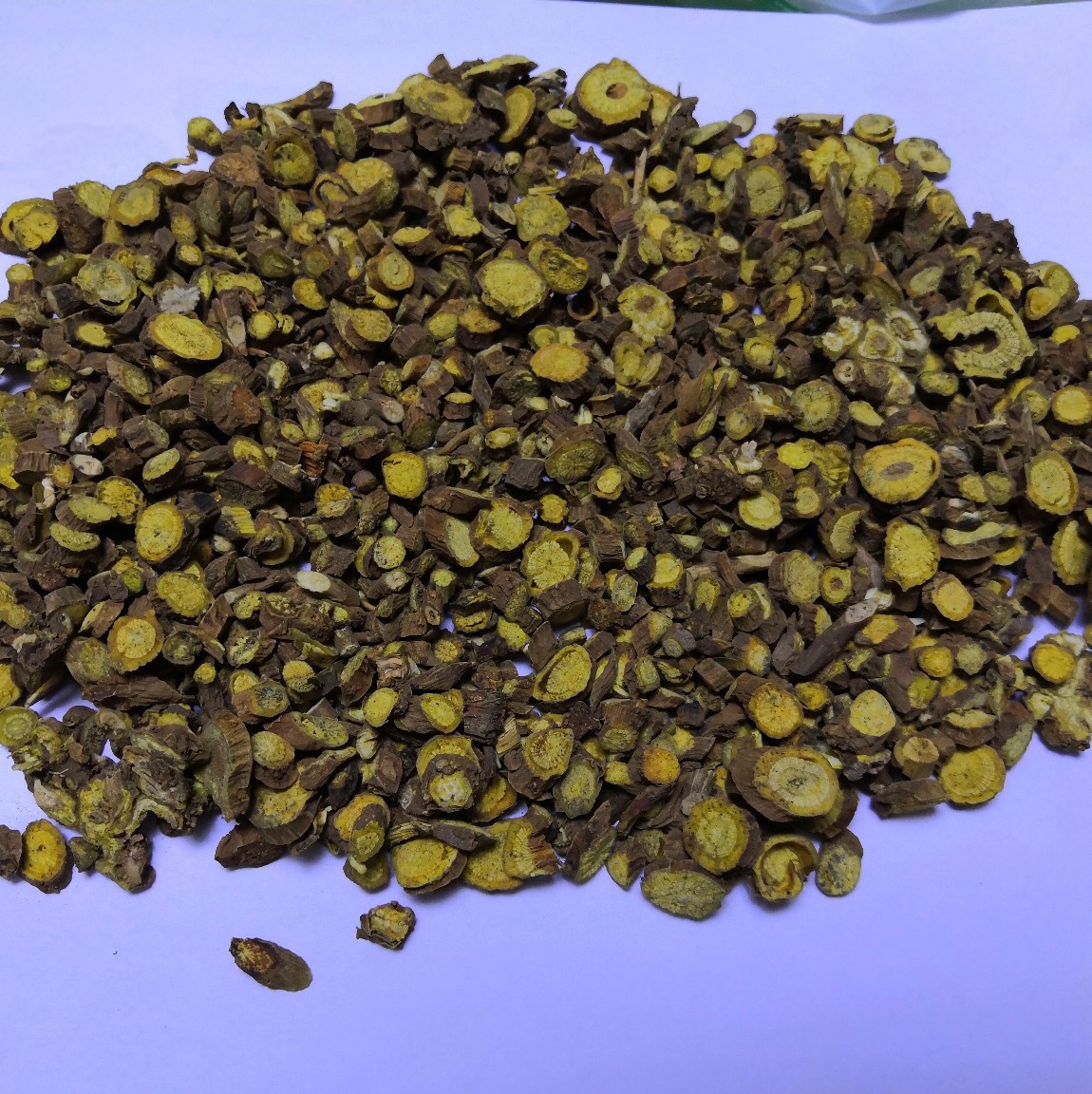 Dried Scutellaria Root Huang Qin Bulk Chinese Herb 100kg Wholesale - Image 3