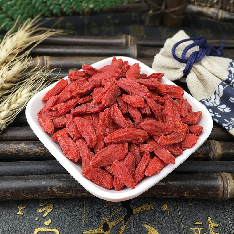 Ningxia Goji Berries Gou Qi Zi Large Red Dried Wolfberry 500g Bulk for Tea Soup and Daily Wellness - Image 3