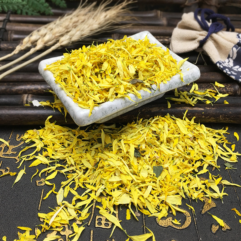 Wuyuan Yellow Chrysanthemum Petals Huang Ju Hua Loose Dried Flowers for Herbal Tea and Traditional Wellness Use - Image 3