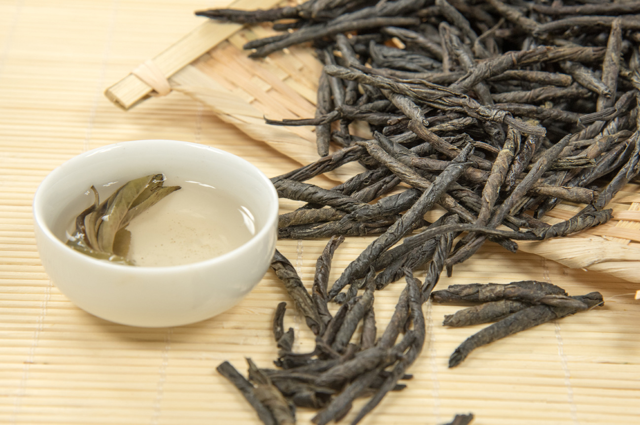 Ku Ding Tea Loose Leaf Bitter Tea Herbal Infusion Wholesale Bulk Sichuan Origin - Image 4