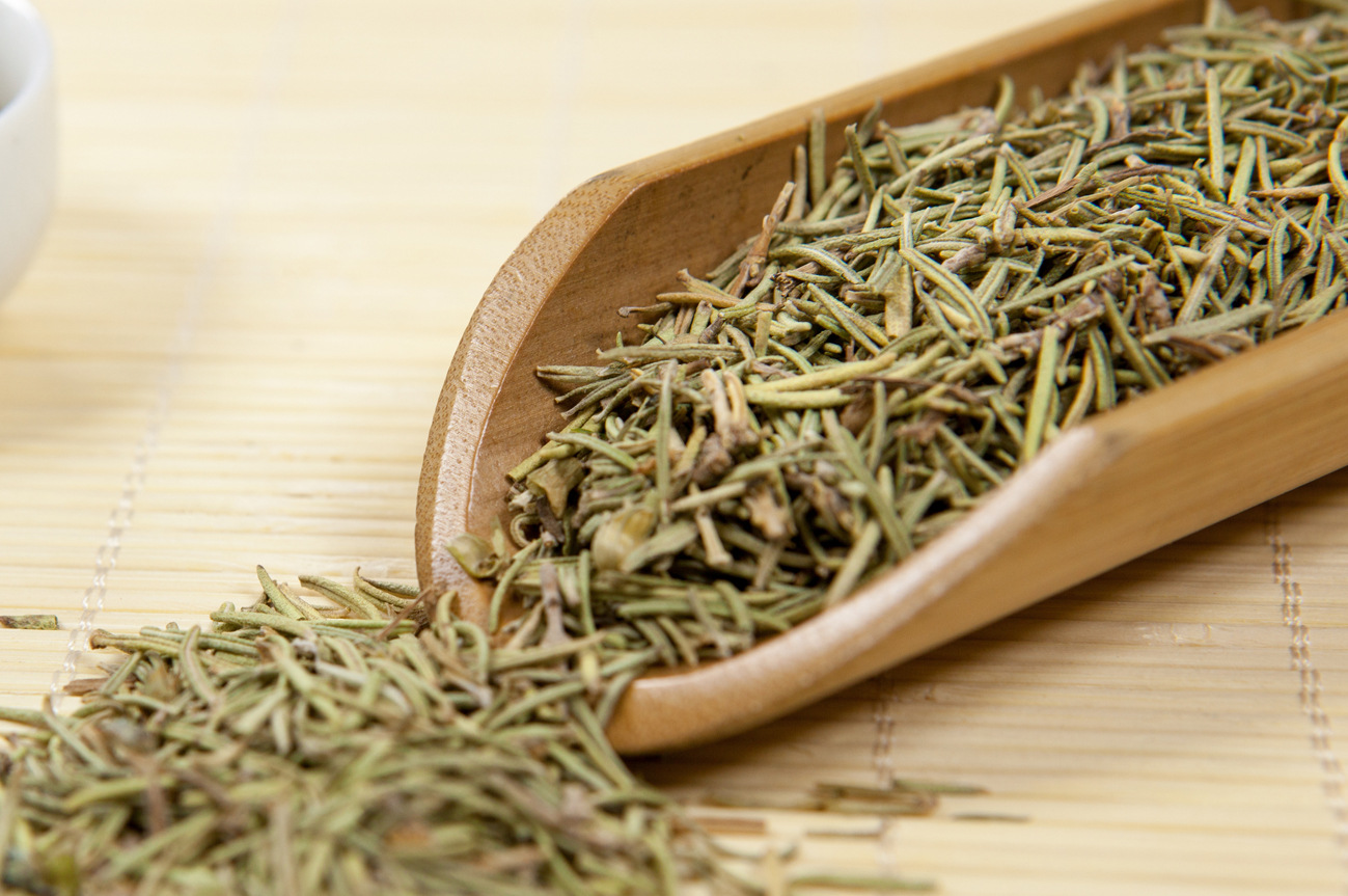 Dried Rosemary Leaves Mi Die Xiang 迷迭香 Wholesale Bulk Culinary and Herbal Tea Herb 500g - Image 5