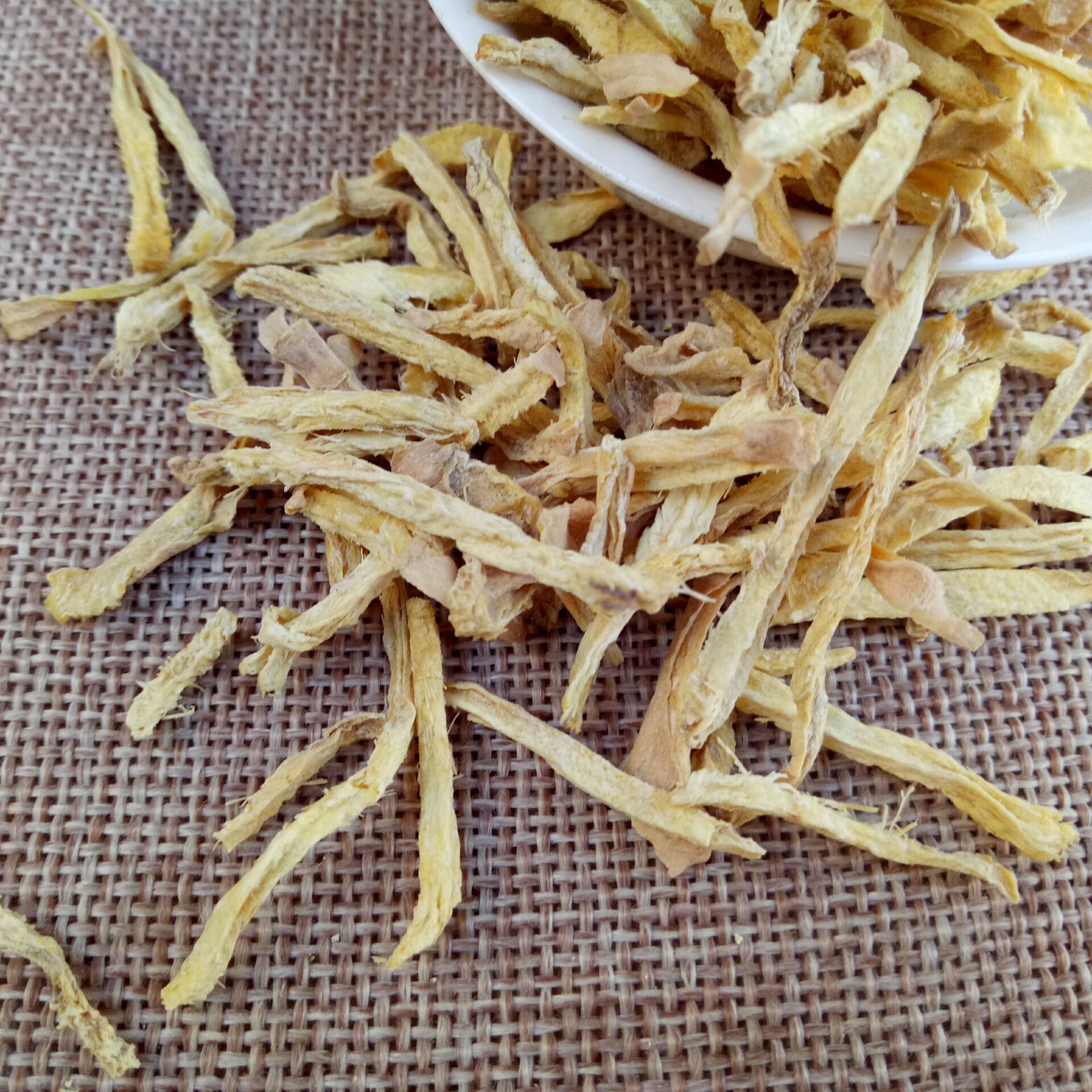 Dried Ginger Shreds Jiang Si 500g Machine Cut Dehydrated Ginger for Tea and Cooking - Image 3
