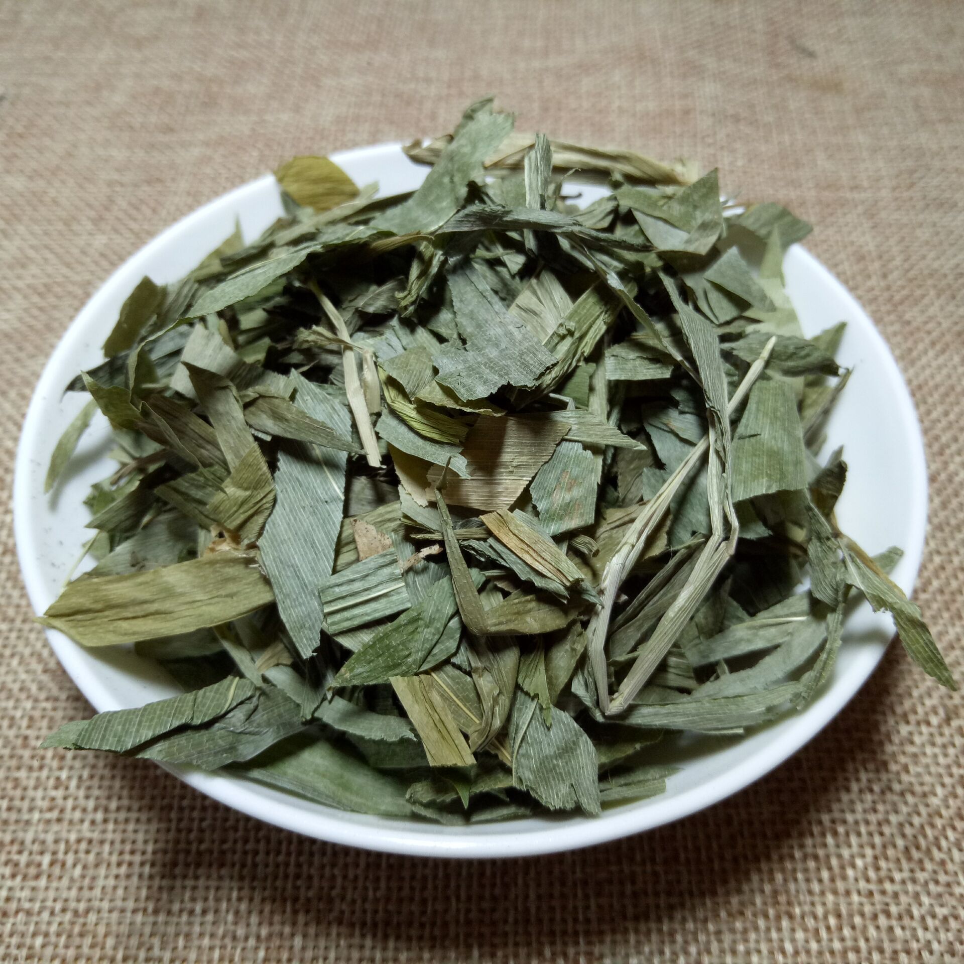 Dried Lophatherum Herb Dan Zhu Ye Loose Leaves 500g for Herbal Tea and Decoction - Image 4