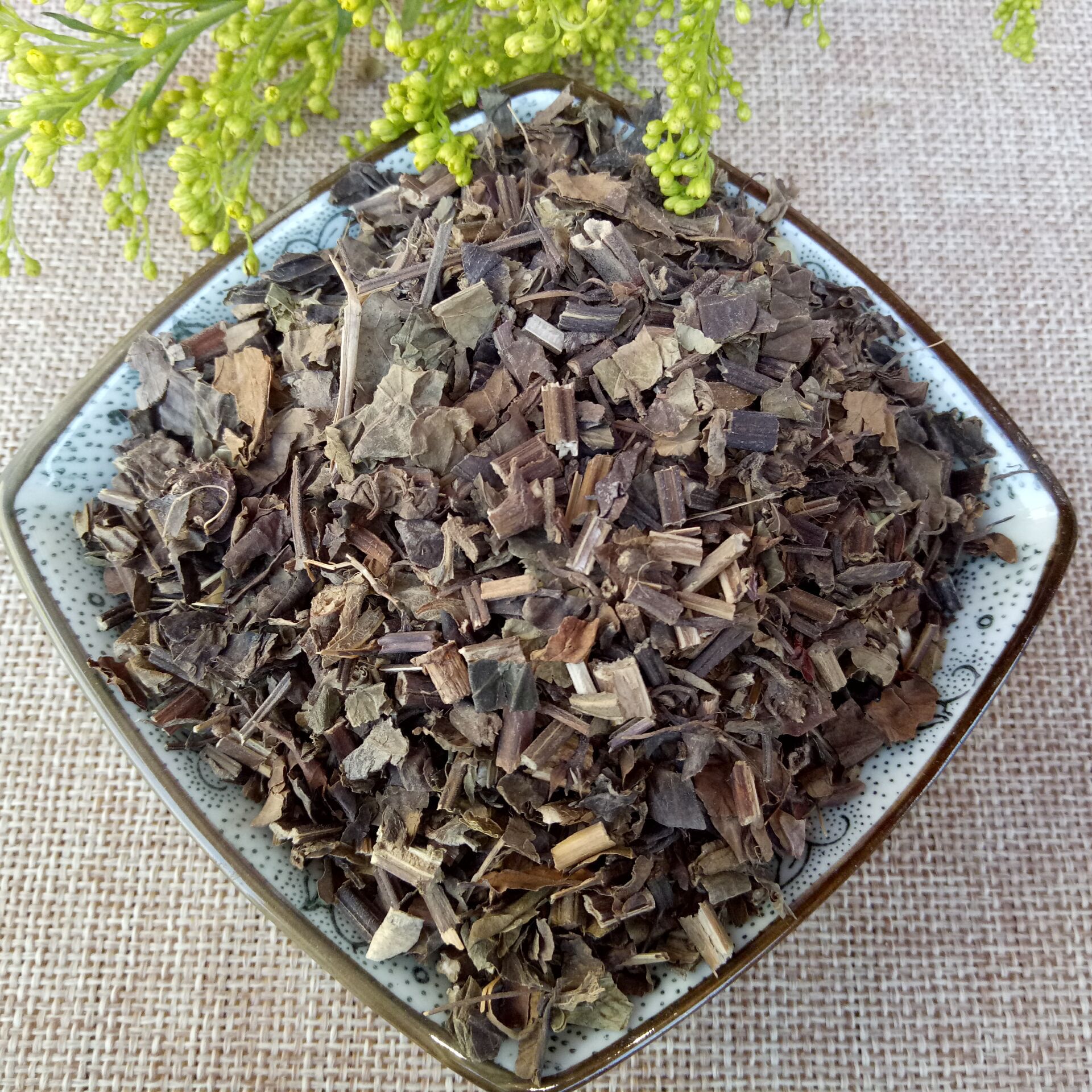 Shi Jian Chuan Dried Herb Slices Salvia chinensis Traditional Decoction Herb 500g - Image 3