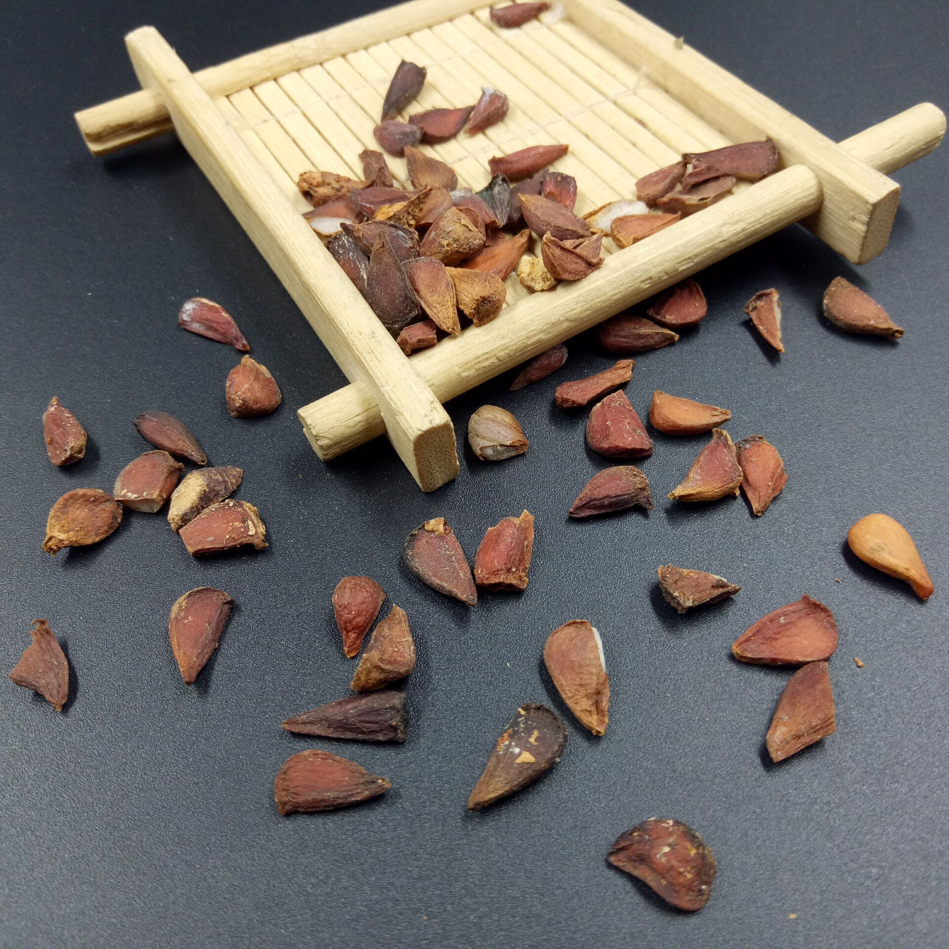 Papaya Seeds Mu Gua Zi 500g Dried Herbal Seeds for Culinary and Traditional Use - Image 2