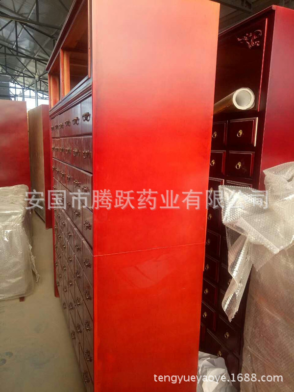 Solid Camphor Pine Chinese Medicine Cabinet 52 Drawer Herbal Storage Chest for Clinics and Home Apothecaries - Image 4