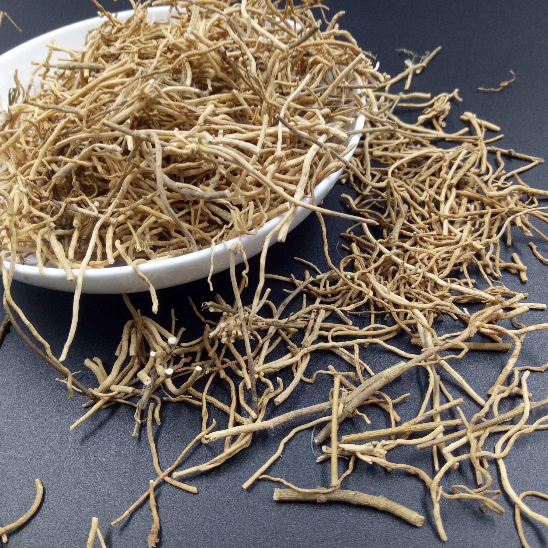 Xu Chang Qing Dried Root 500g Traditional Chinese Herb for Decoction and Culinary Use - Image 2