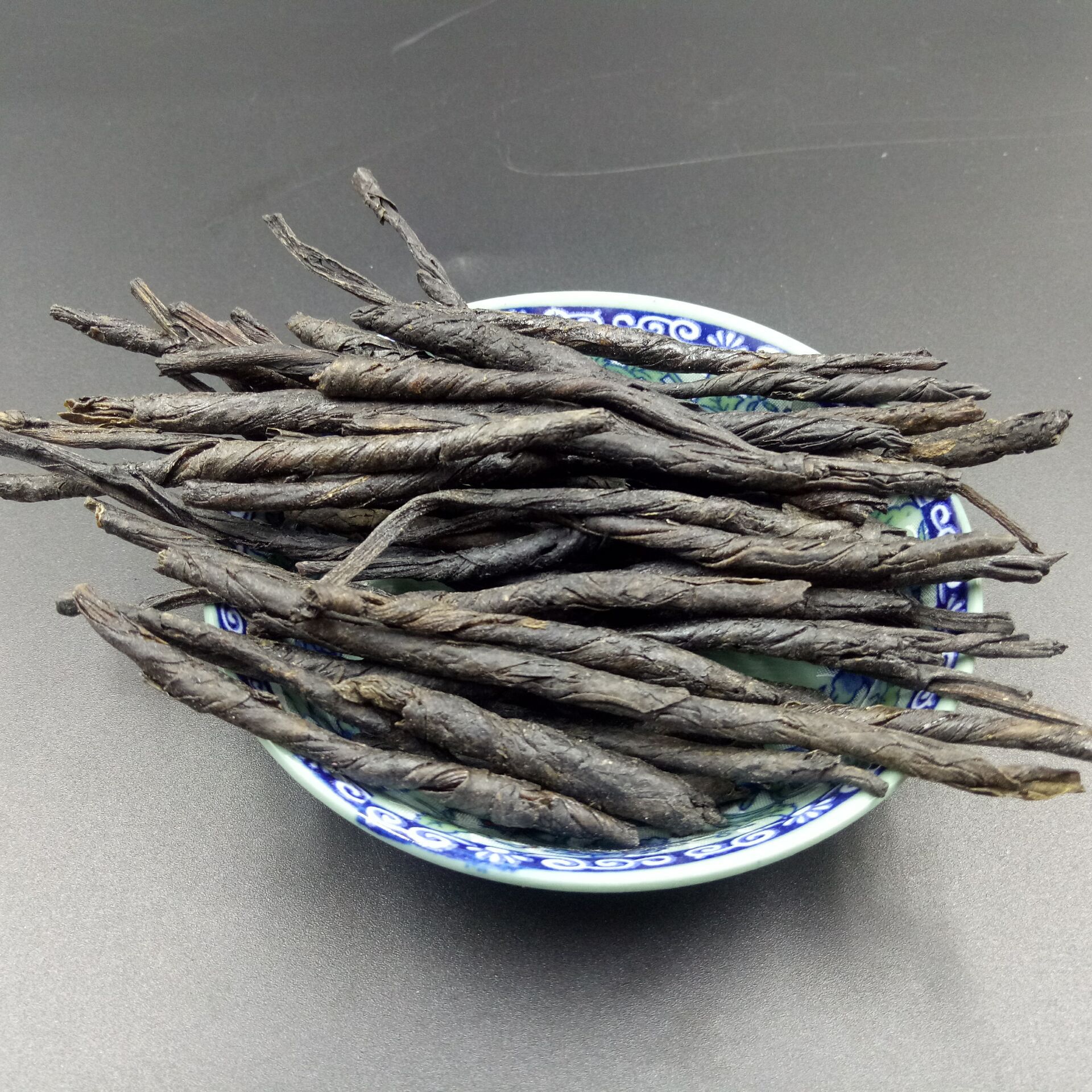 Ku Ding Tea Loose Leaf Bitter Tea Large Leaf Rolled Kuding Cha Traditional Herbal Tea Guangxi Origin 500g - Image 3