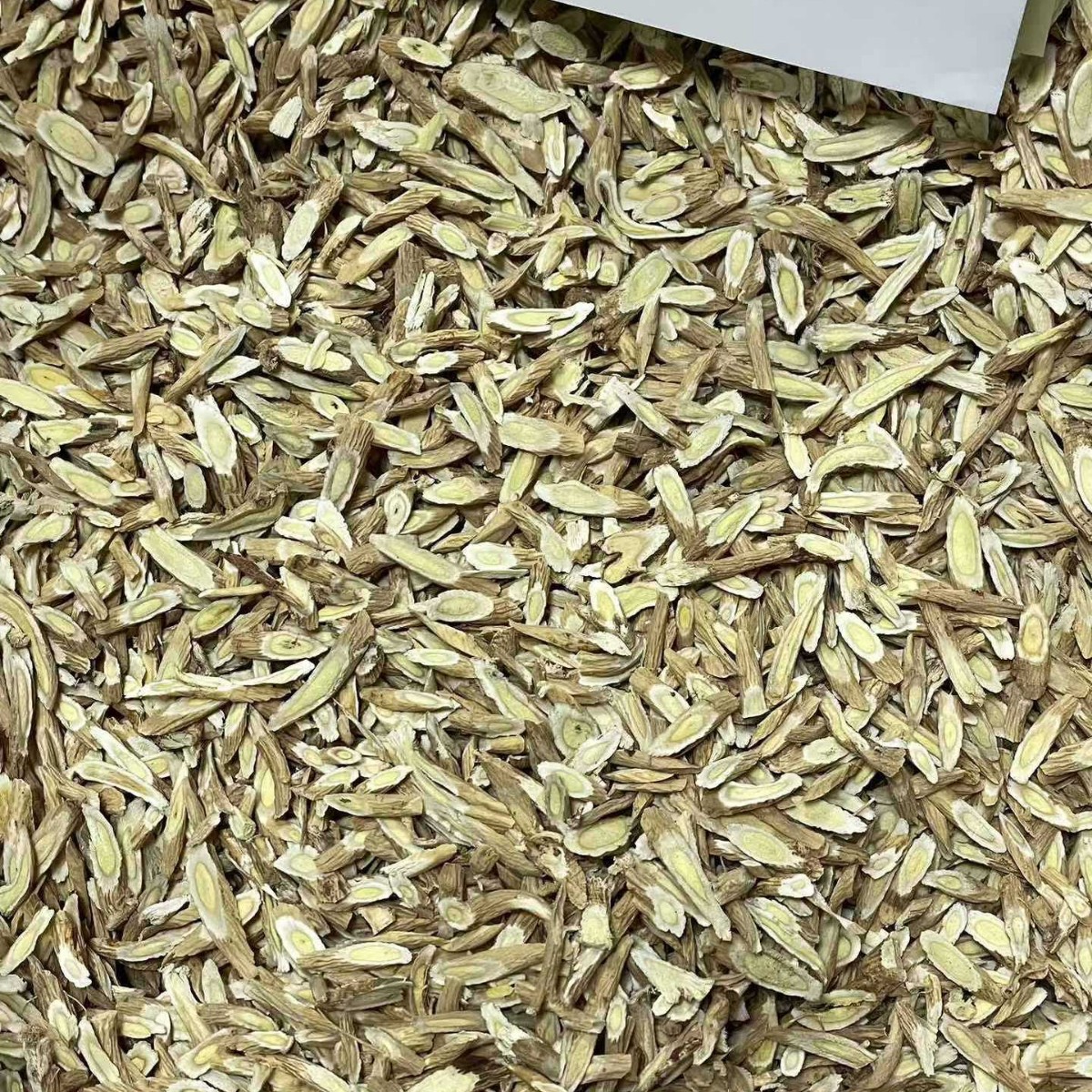 Dried Astragalus Root Slices Huang Qi 500g Natural Sun Dried Northern Bei Qi for Herbal Soups and Teas - Image 2