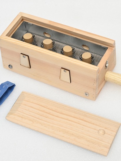 Wooden Moxibustion Box Rectangular Moxa Burner for Home Use on Waist Abdomen and Legs - Image 2