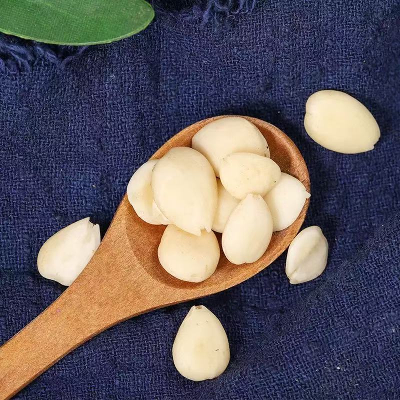 Sweet Almond Kernels Xing Ren Prunus armeniaca Peeled Dried Seeds for Baking Tea and Congee 500g - Image 3