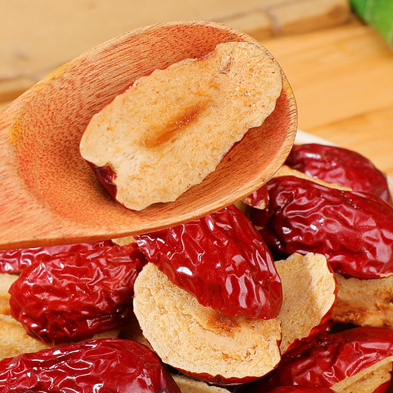 Dried Red Jujube Slices Pitted Seedless Jujube Slices Ready to Eat or Brew Tea - Image 2