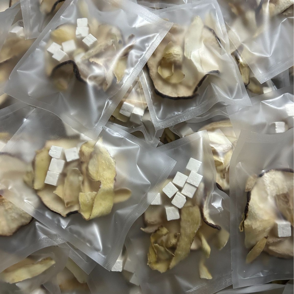 Yu Zhu Mai Dong Xue Li Herbal Tea Blend 250g Snow Pear Lily Ophiopogon Solomon Seal Drink 10 Bags - Image 5