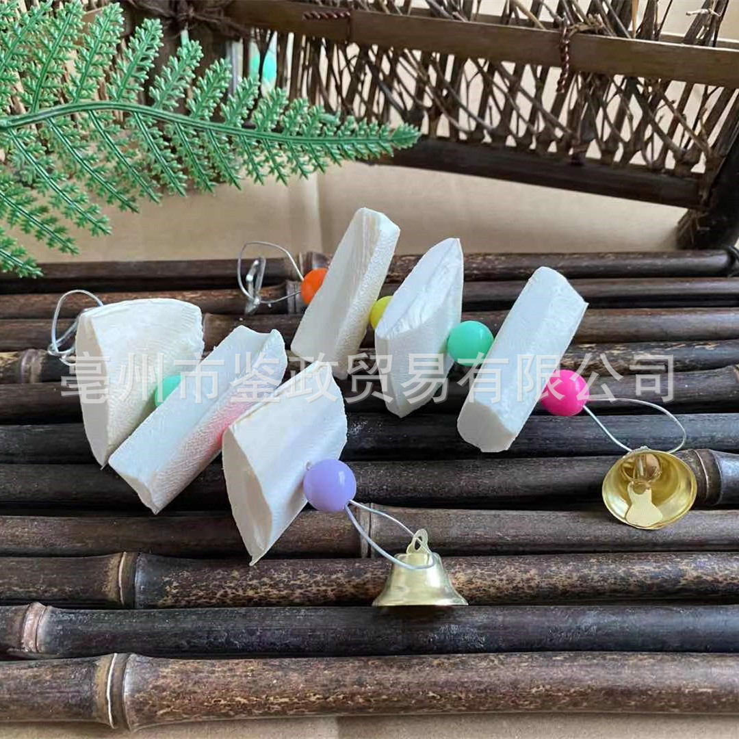 Cuttlebone String Hai Piao Xiao Pet Chew Toy Natural Mineral Grinding Bone for Birds and Small Pets - Image 4