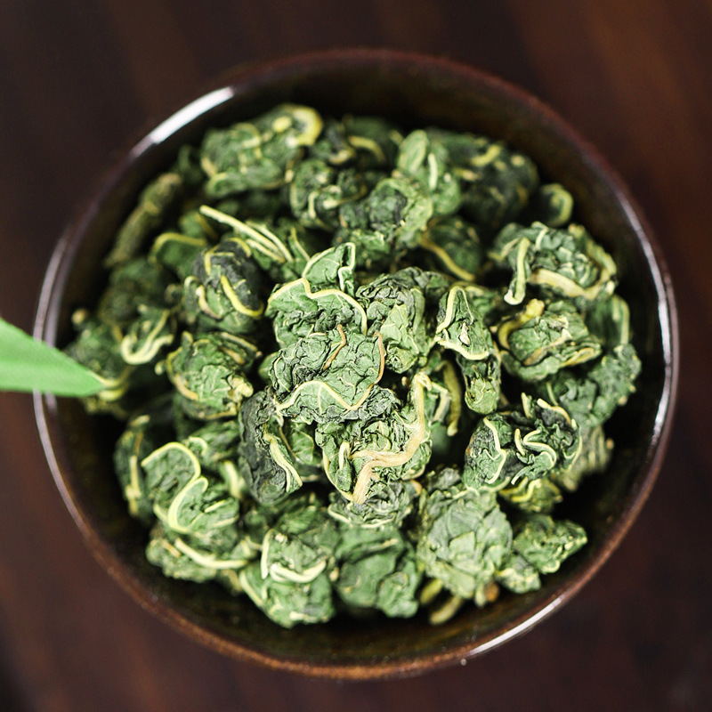 Three Leaf Herbal Tea Blend He Ye Sang Ye Zhu Ye Lotus Mulberry Lophatherum Leaves 30g Jar - Image 3
