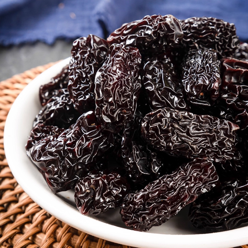 Dried Black Jujube Hei Zao 500g Ready to Eat Snack Chinese Herbal Dried Fruit - Image 2