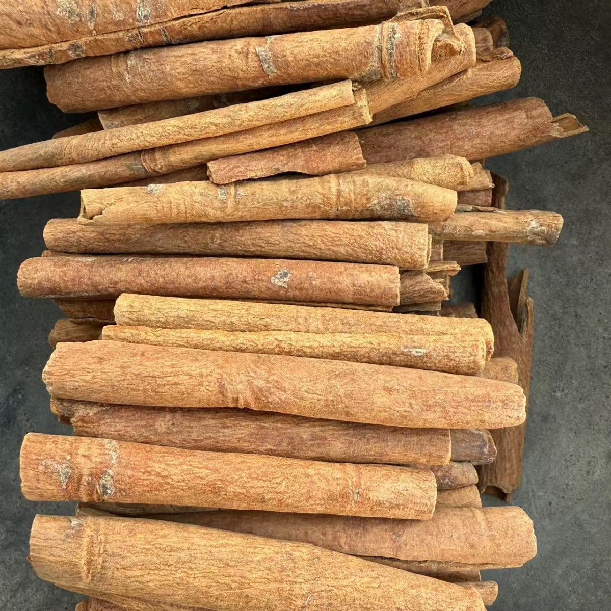 Dried Cinnamon Bark Yan Gui Rou Gui Chinese Spice for Braised Meats Stews and Soups 500g - Image 2