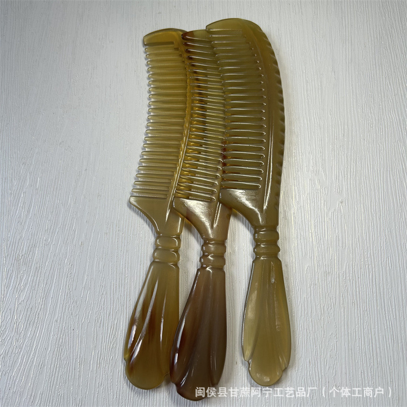 Horn Comb Gua Sha Board 18cm Thick Ox Horn Hair Comb for Men Travel Smooth Styling - Image 2