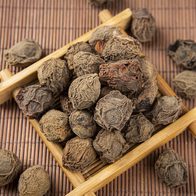Dried Dark Plum Wu Mei 500g Smoked Sun Dried Whole Fruit for Suan Mei Tang Decoction and Herbal Tea - Image 3