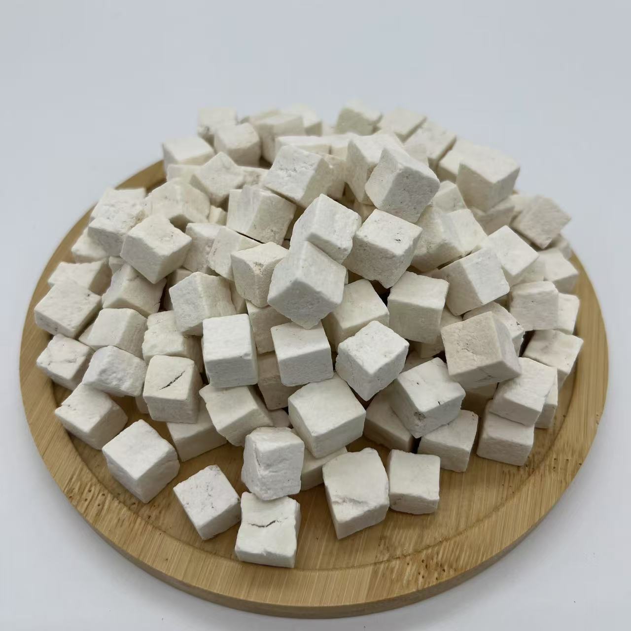 Poria Fu Ling Cubes 500g Dried Poria cocos Herbal Tea Pieces Yuexi New Stock - Image 2