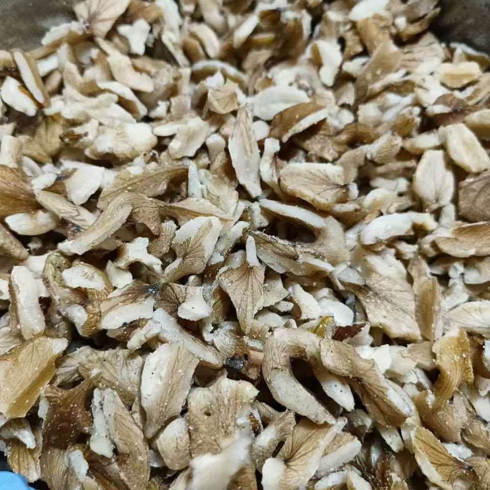 Northeast Wild Walnut Kernels Fresh Walnut Meat Direct from Source 1 Bag - Image 2