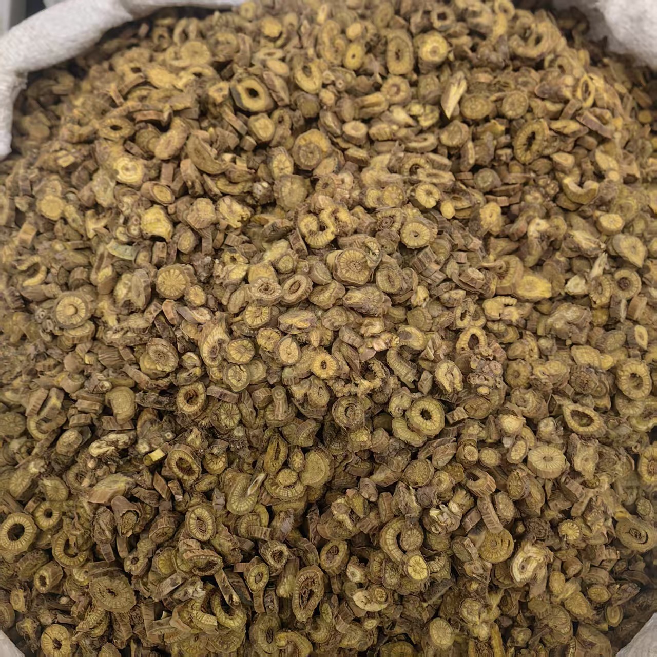 Dried Scutellaria Root Granules Huang Qin 500g Sulfur-Free Shanxi Origin Herbal Supply - Image 4