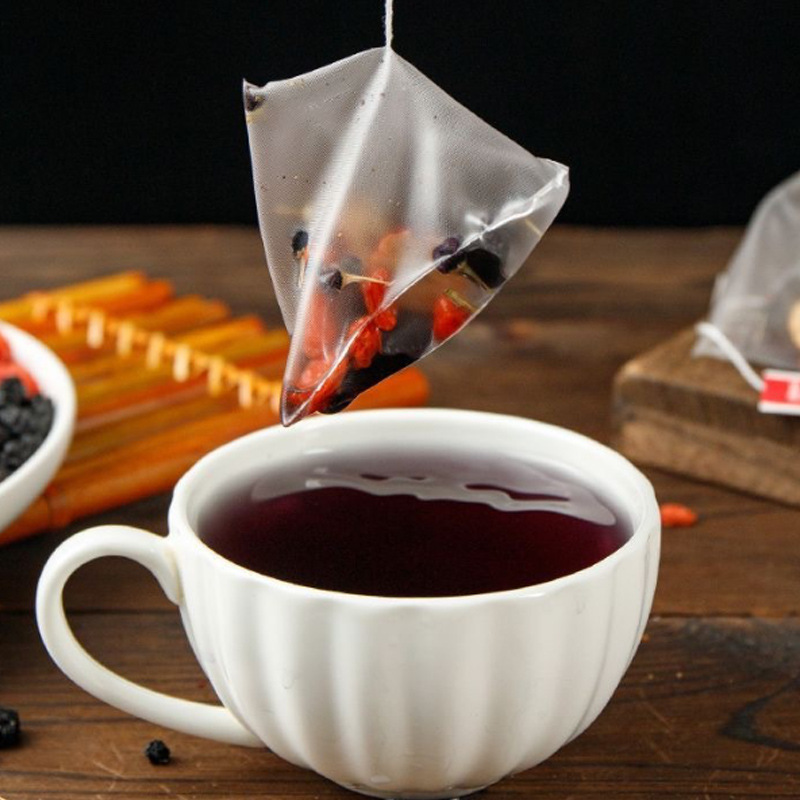 Black Red Goji Mulberry Tea Sang Shen Cha 30 Triangle Tea Bags Cold Brew Daily Wellness Tea 210g - Image 4
