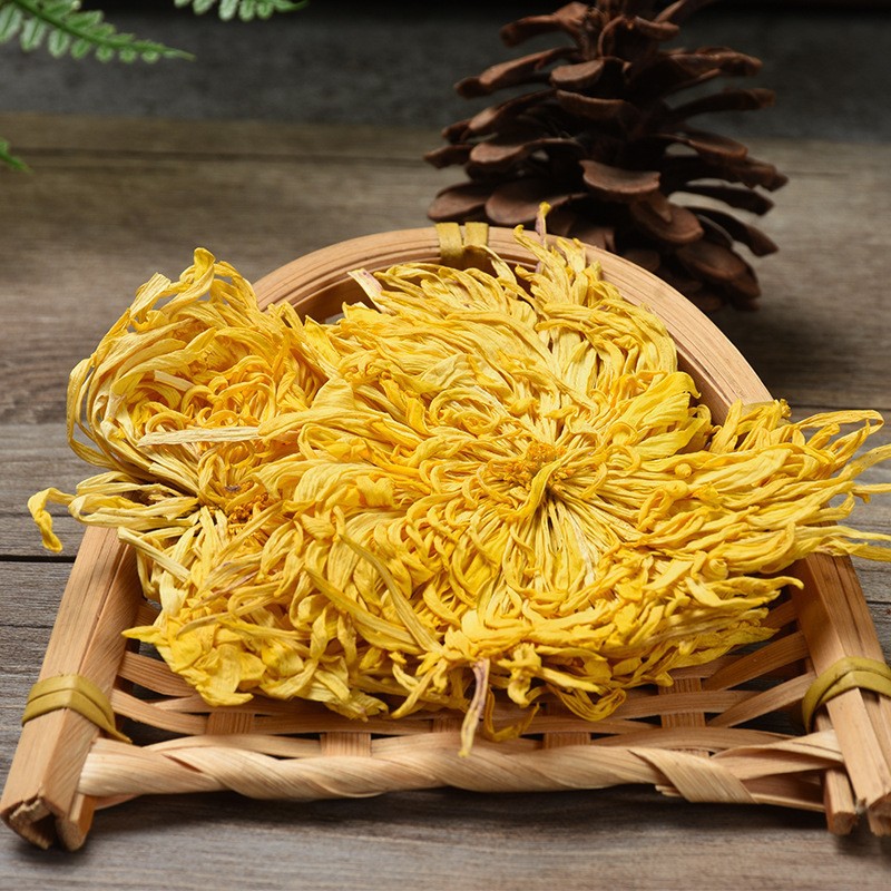 Golden Silk Imperial Chrysanthemum Tea (Chrysanthemum morifolium) — Dried Flower Herbal Tea, One Bloom Per Cup - Image 2