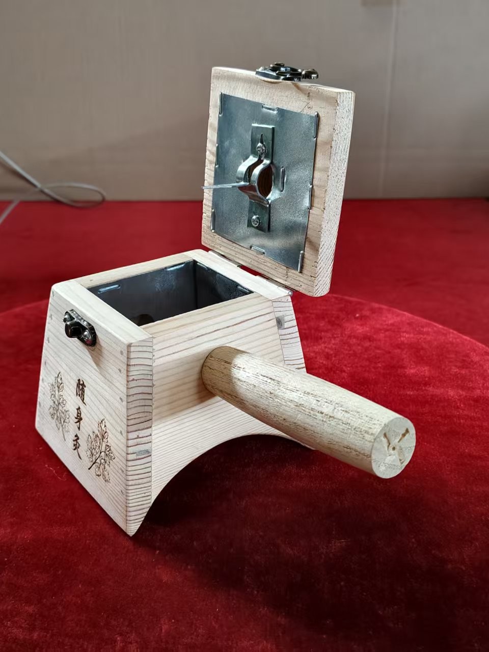 Solid Wood Moxibustion Box Trapezoid Hanging Needle Design Portable Self Moxa Therapy 250g - Image 5