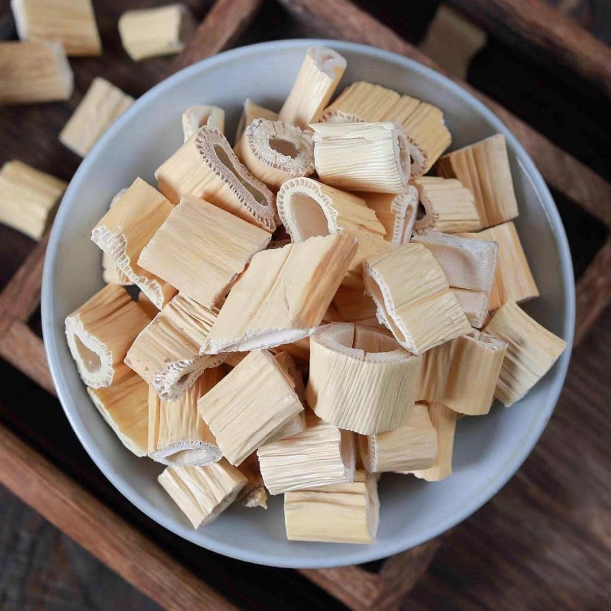 Dried Reed Rhizome Lu Gen 500g Natural Sun Dried Reed Root Slices for Decoction and Culinary Use - Image 2