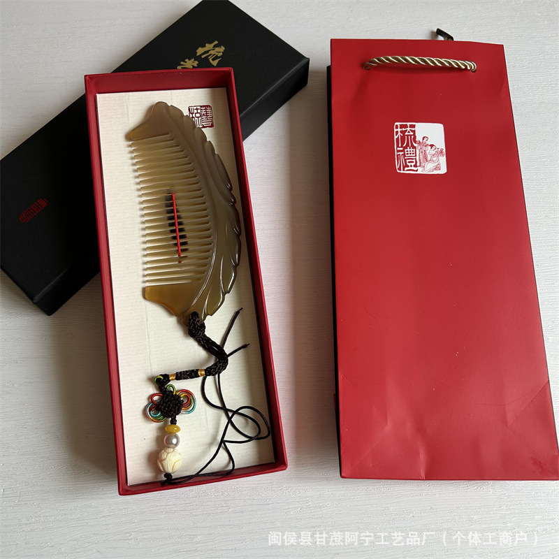 Horn Comb Head Massage Comb Gift Box Business Gift Set for Teachers and Corporate Events - Image 2
