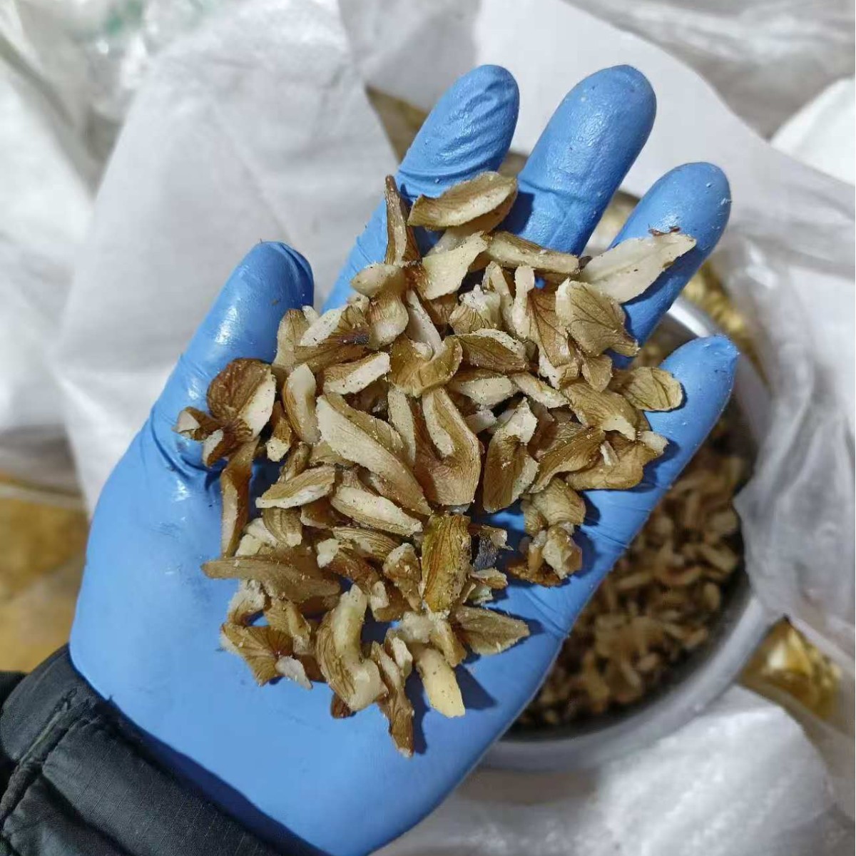 Northeast Wild Walnut Kernels Fresh Walnut Meat Direct from Source 1 Bag - Image 4