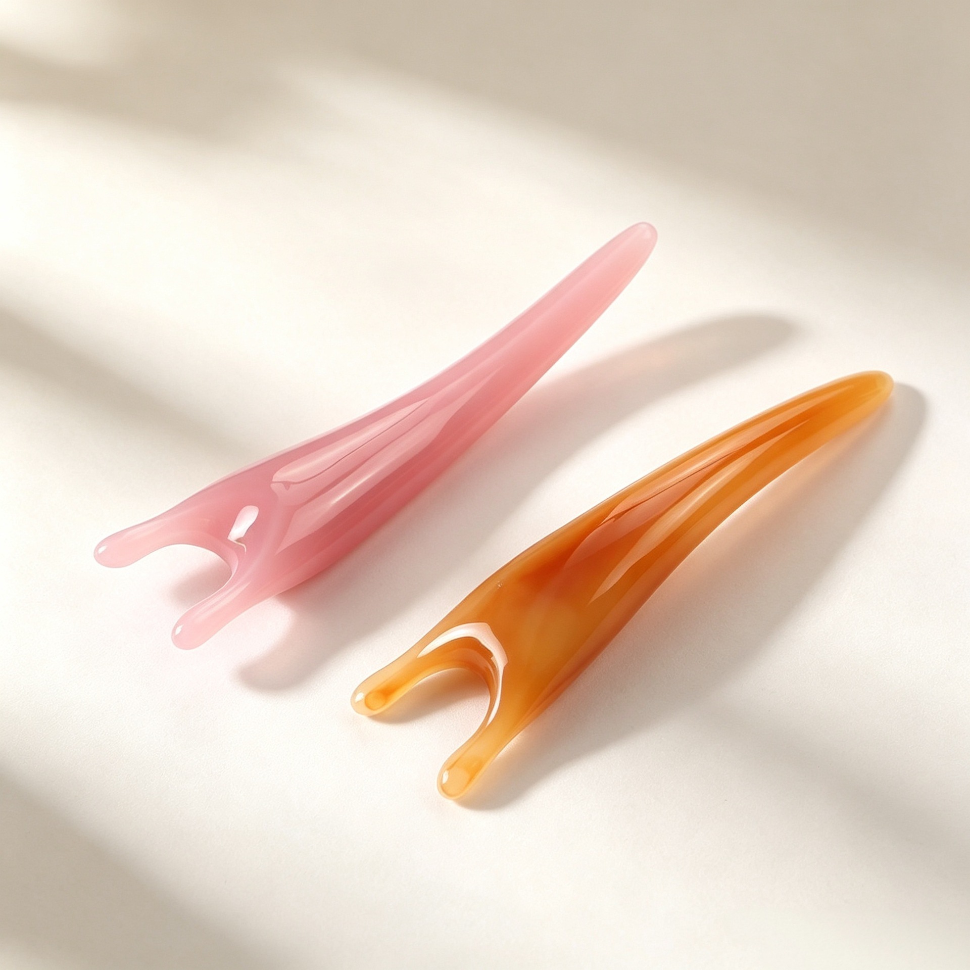 U-Shaped Resin Nose Massage Stick Portable Amber Guasha Tool for Nasal Bridge Acupressure 42g - Image 3
