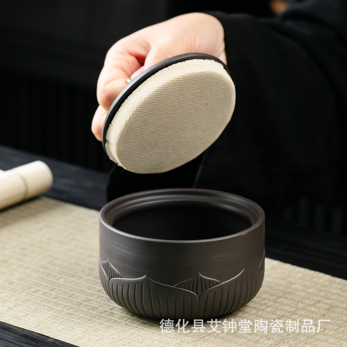 Ceramic Sealed Storage Jar for Herbal Paste Moxa Paste Tea and Dry Goods Airtight Moisture Proof 301-500ML - Image 4