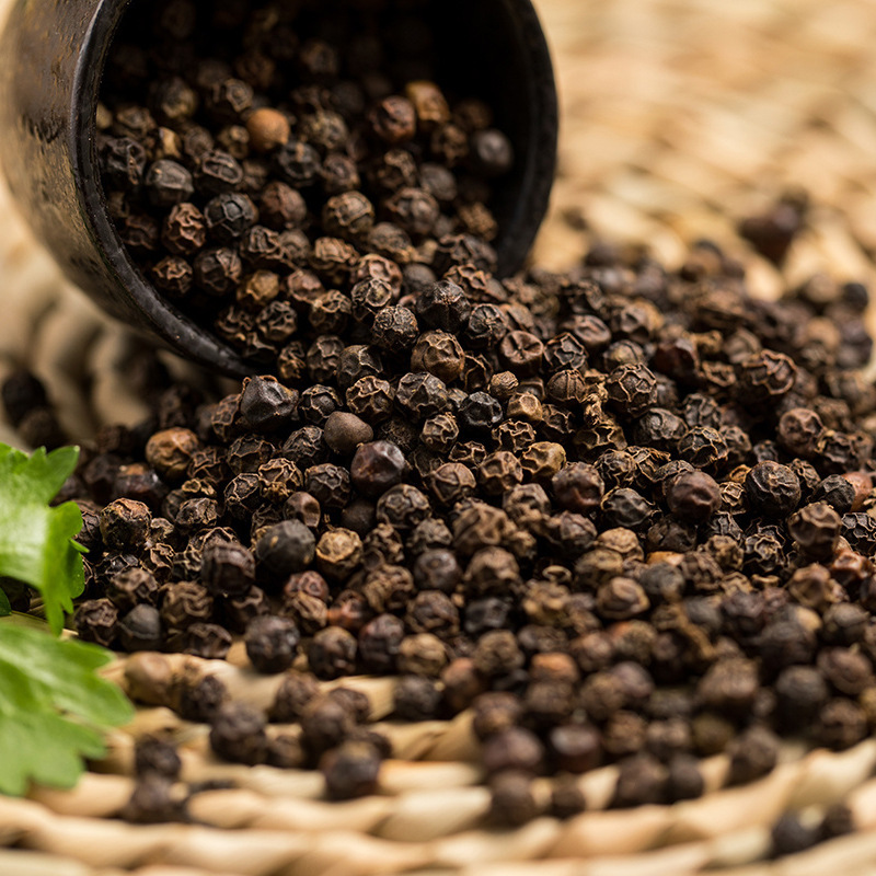 Black Peppercorns Hei Hu Jiao Whole Dried Spice 500g for Cooking and Seasoning - Image 3