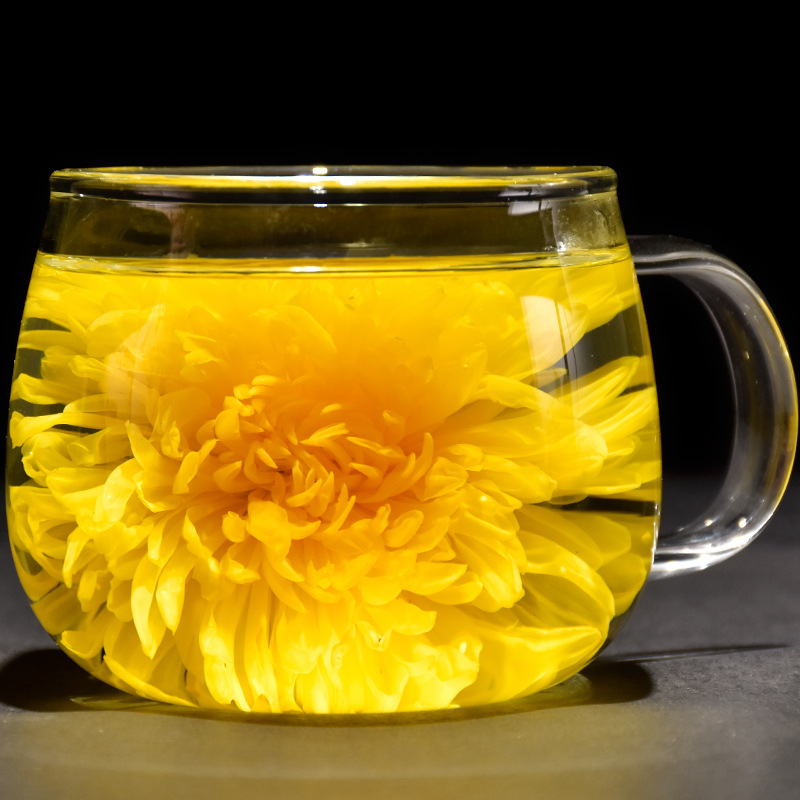 Golden Silk Imperial Chrysanthemum Tea Gift Box Individually Wrapped Flower Herbal Tea 20 Blooms - Image 4
