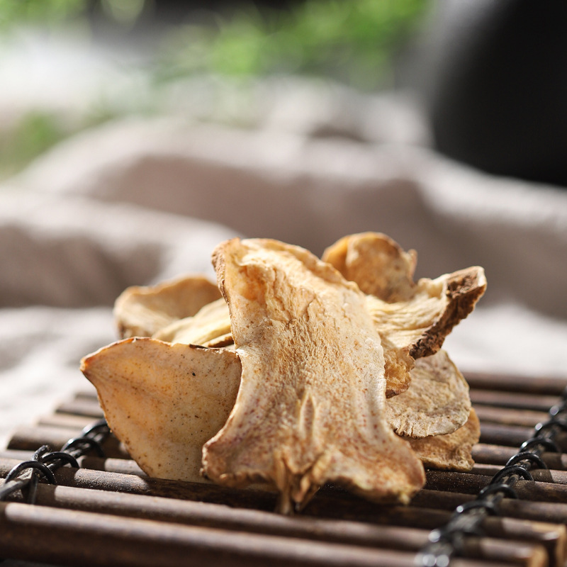 Bai Zhu Bai Zhi Dried Herb Slices Atractylodes and Angelica Dahurica Traditional Herbal Slices 50g Bag - Image 4