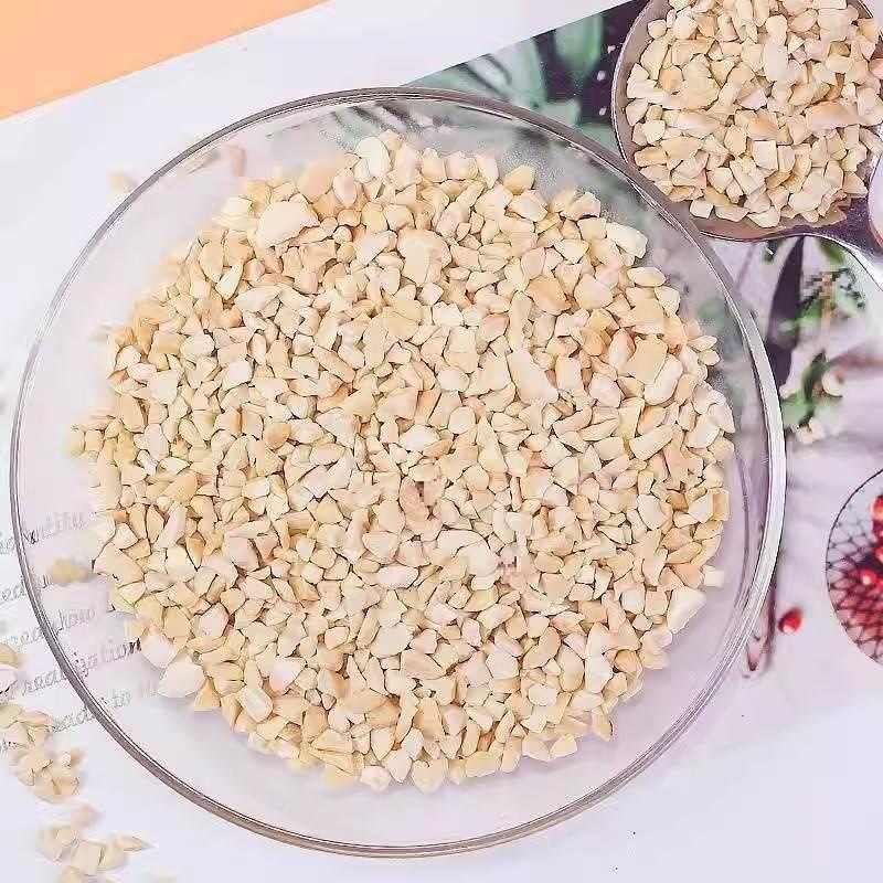 Vietnamese Raw Cashew Halves and Pieces 2024 New Crop Roasted Unsalted Kernels 2500g Bulk Pack - Image 3