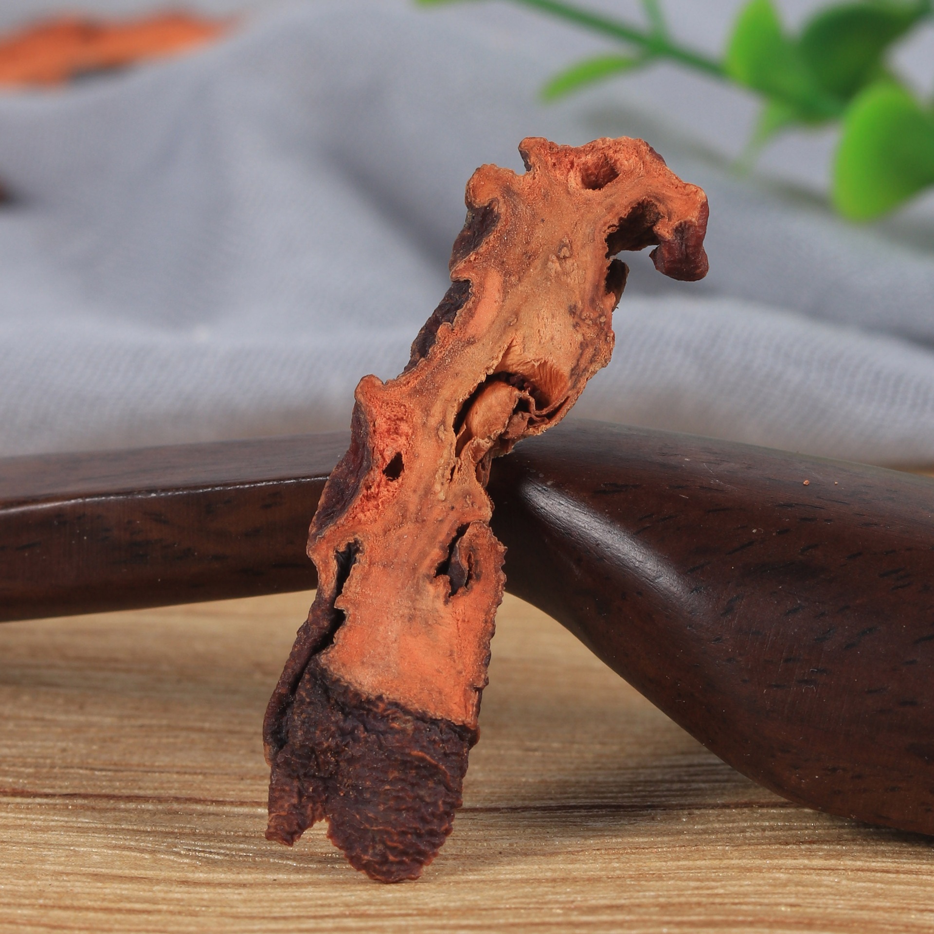Dried Chaenomeles Fruit Mu Gua 皱木瓜 Medicinal Chinese Quince Slices 500g Traditional Herbal Decoction Ingredient - Image 2