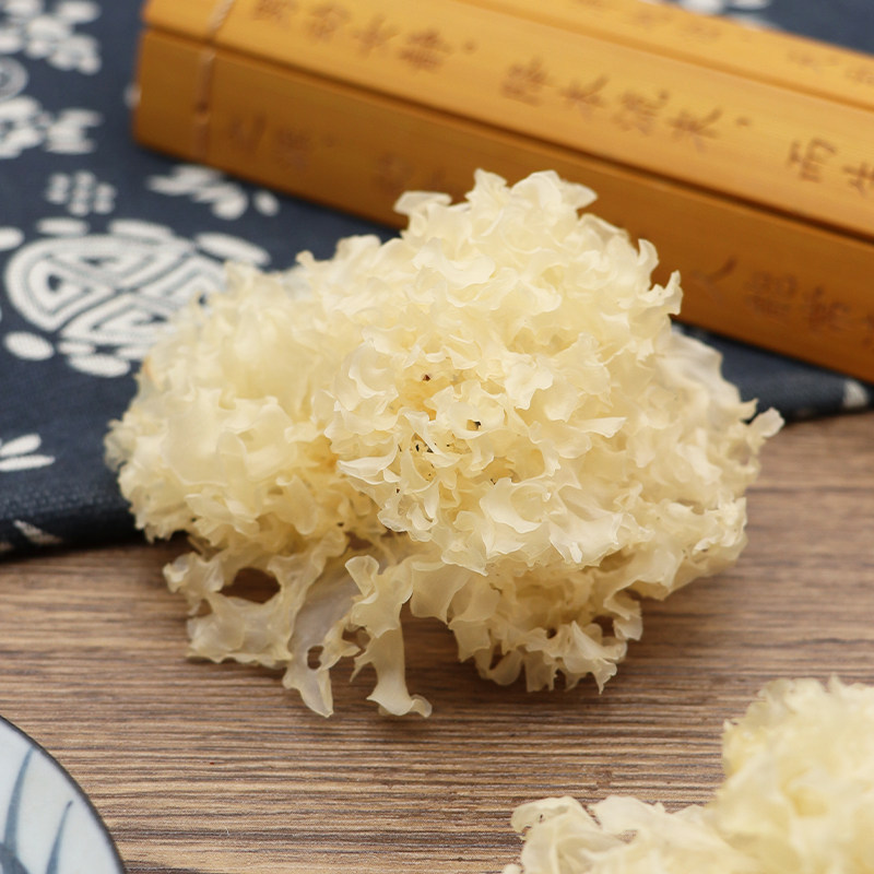 Tongjiang Snow Fungus Yin Er Tremella fuciformis Dried White Fungus Pieces 100g Sulphur-Free - Image 2