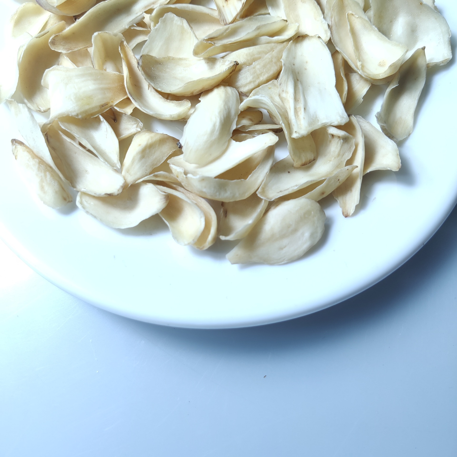 Dried Lily Bulb Bai He 百合 500g Sun-Dried Slices for Herbal Tea and Soup - Image 2
